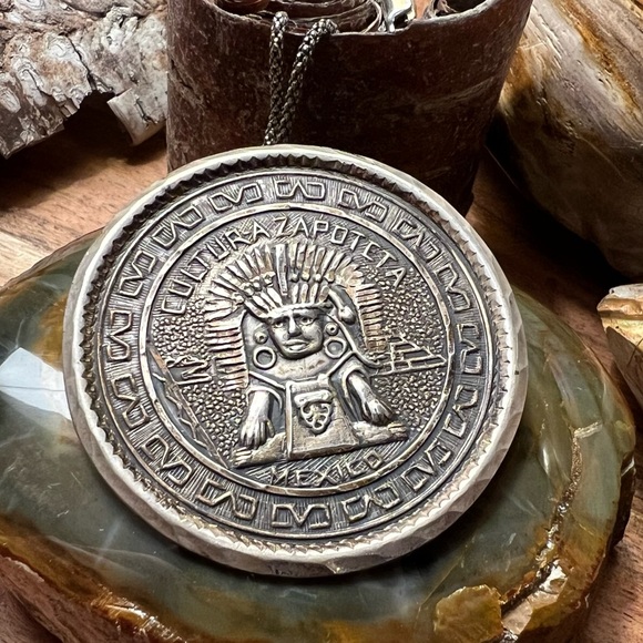 Taxco Mexico Eagle 28 Silver Pin Brooch Signed-  Bernice I GoodSpeed Zapotecas - Picture 2 of 7